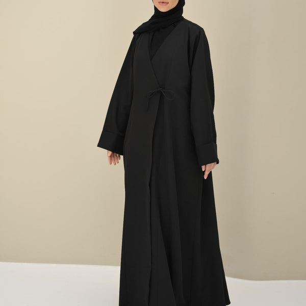Black Tie Abaya