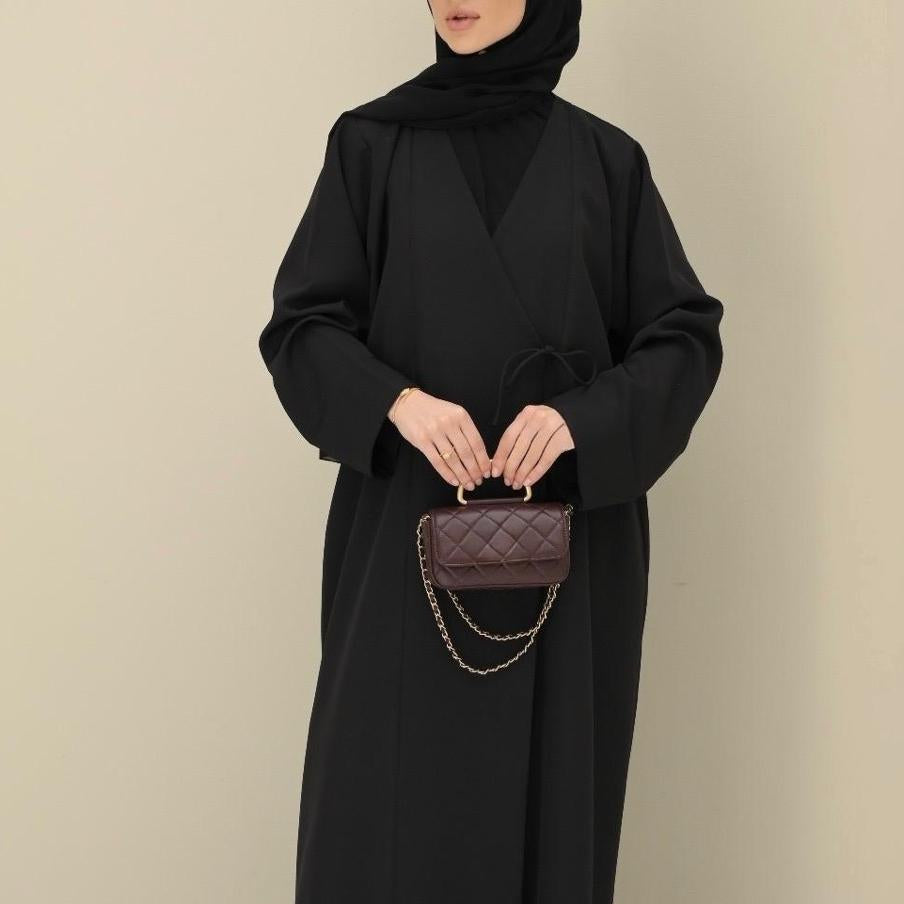 Black Tie Abaya